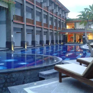 Grand Sinar Indah 3*, Legian Indonesien